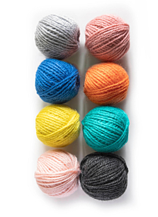 Kit de 8 petites pelotes, couleurs assorties