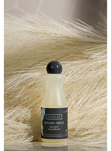 Lessive naturelle Eucalan pour laine - 100ml - non parfumée